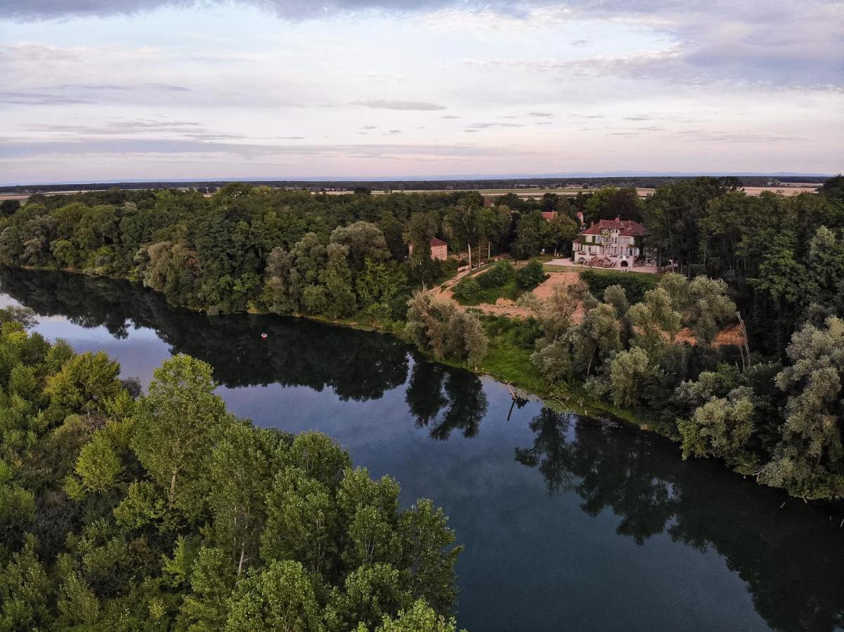 Bed & Breakfast Le Relais Du Doubs En Bourgogne